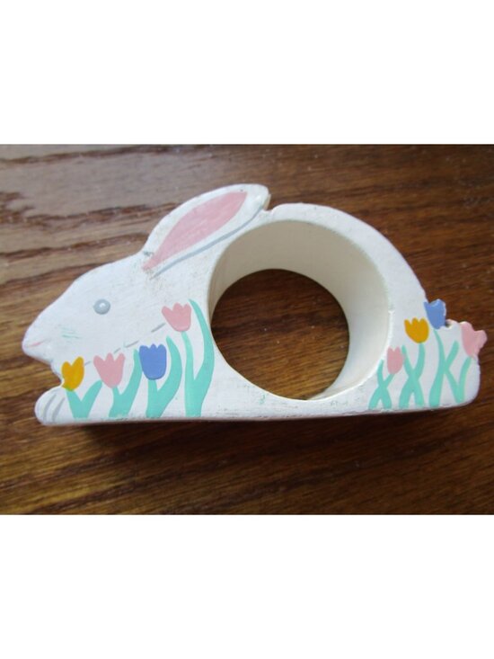 Vintage Painted Wood Easter Bunny Rabbit Tulip Napkin Rings Ten GUC - Picture 3 of 16